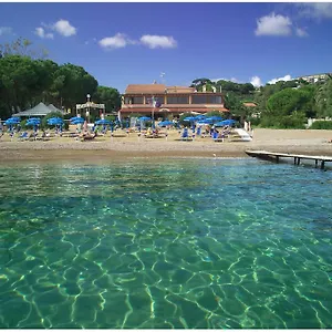 https://franks-hotel.it-tuscanyhotel.com